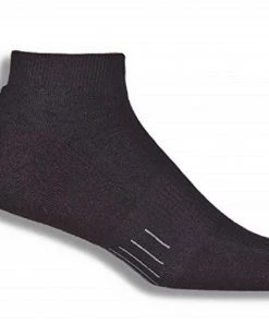 Wrightsock Double Layer Fuel Low Quarter Socks (Black) | Ankle Socks