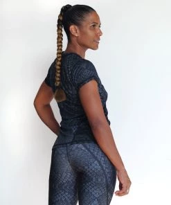 INKnBURN Women's Stealth Tech Shirt (XS, S, M, L, XL, 2XL) | Short Sleeve -New Triathlete Store vRk5f1U7S70qyuzUYrHIAl9xg